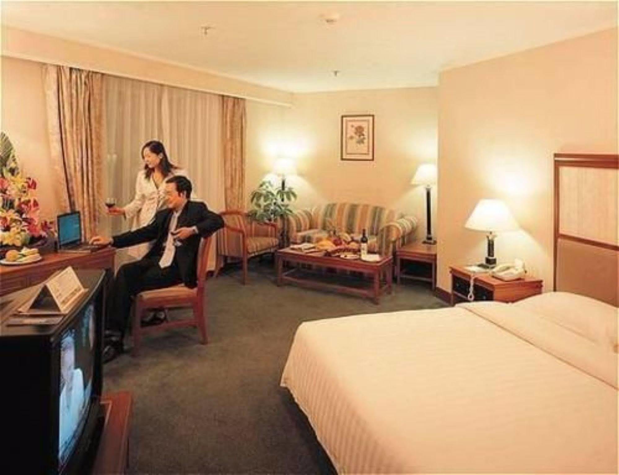 Holiday Inn Express Tianjin City Center Kamer foto